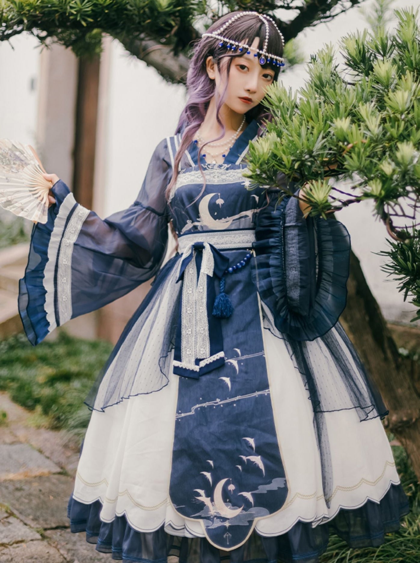 Ensemble Lolita Night Crescent Moon Robe suspendue