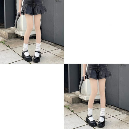 2: Set Socks of Loose