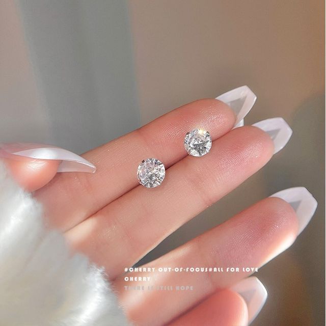 Earring Through Magnetic Alloy Rhinestone