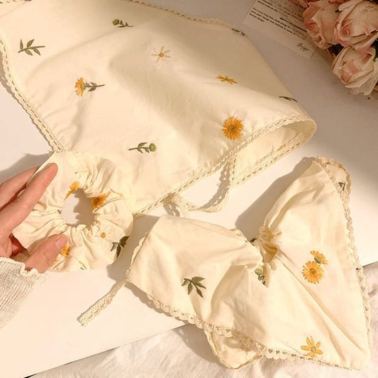 (Various Bandana Floral Embroidered Scrunchie / Designs)