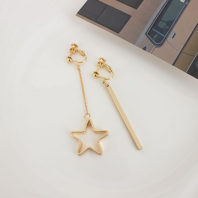Earring / Drop On Star Clip Asymmetrical