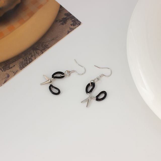 Earring Drop Scissor Clip On /