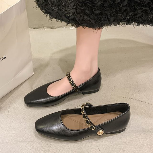 Jane Flats Mary mit quadratischer Zehenpartie