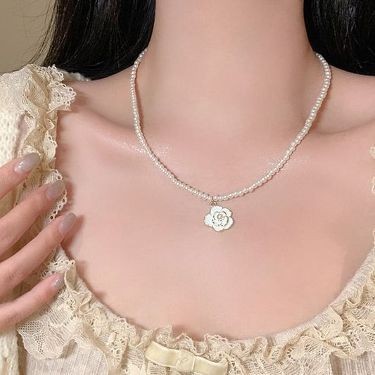 Necklace Pendant Flower