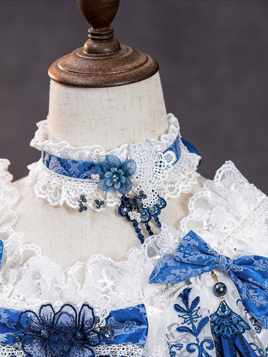 Choker Blue and White