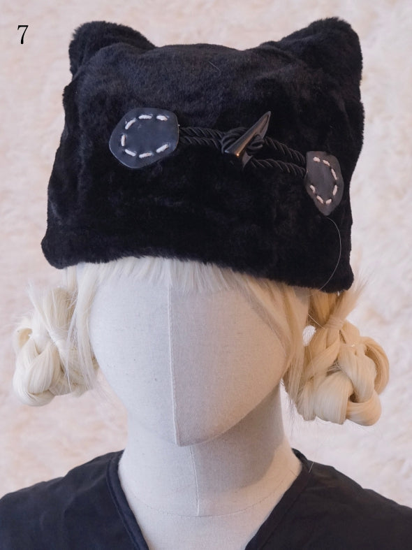 Black Button Decorated Hat Beret