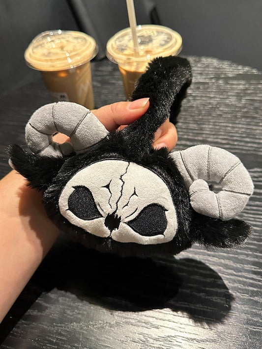 Cache-oreilles gothiques en peluche noir et blanc Grim Reaper