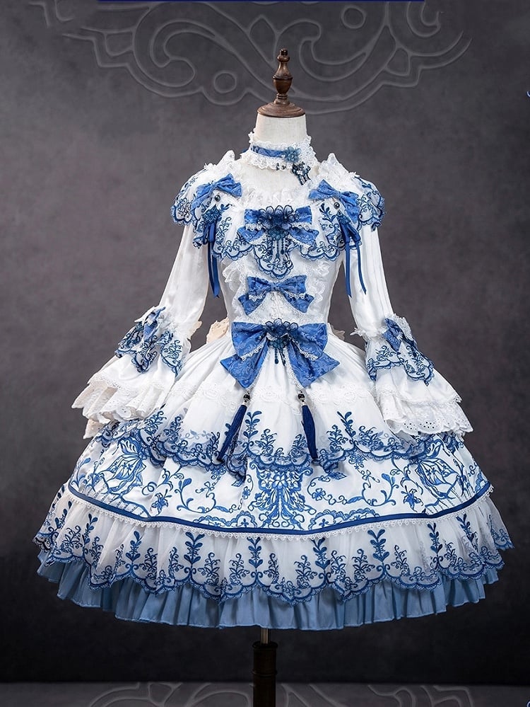 und Stoff Schmetterling Weiß Chinoiserie Blau Porzellan Stickerei