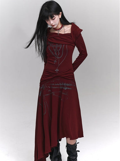 Robe croisée rouge vin asymétrique à encolure et ourlet torsadés