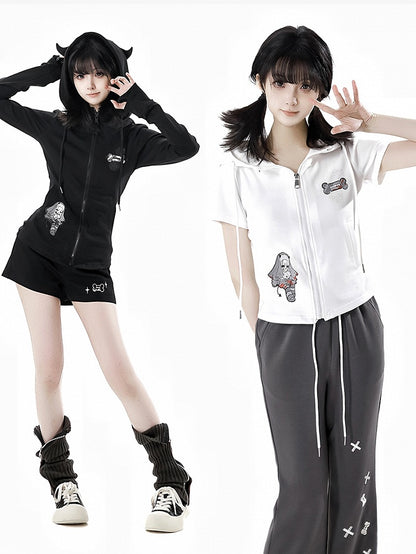 Short Sleeves Top Black/White Devil Horn Design Hood Zip Closure