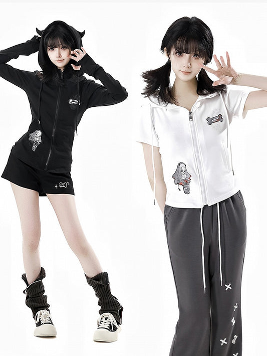 Short Sleeves Top Black/White Devil Horn Design Hood Zip Closure