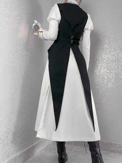 Gothic Ouji Swallow Curved Hem Wings and Black Waistcoat Collar Tail Lolita Bat