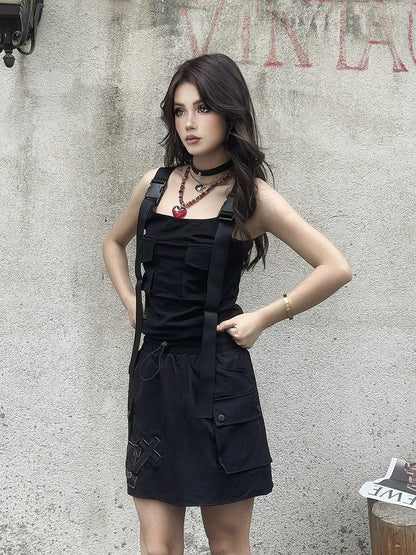 Cargo-Taschenrock mit Kreuz- und Skelett-Applikationen, Kordelzug, schwarze Taille