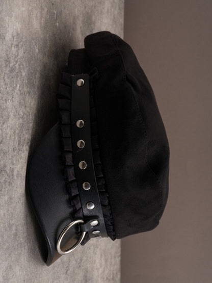 Schwarze Nietendetails Baskenmütze Gothic Trim Hut Rüschen