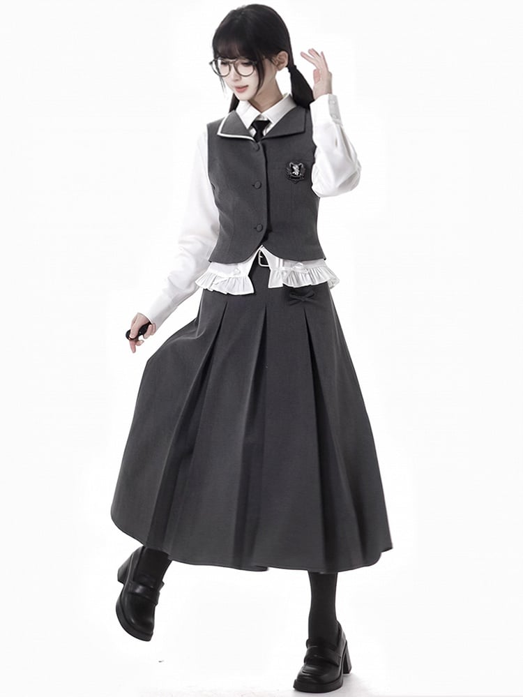 White Bowknot Details Ruffle Trim Shirt With A Tie