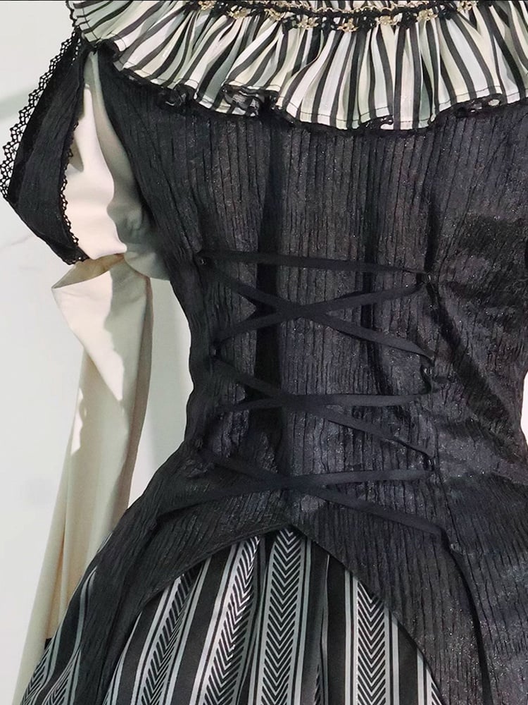 Full Lolita Circus Sleeves Black Set- Vibes Sweet and Puff White