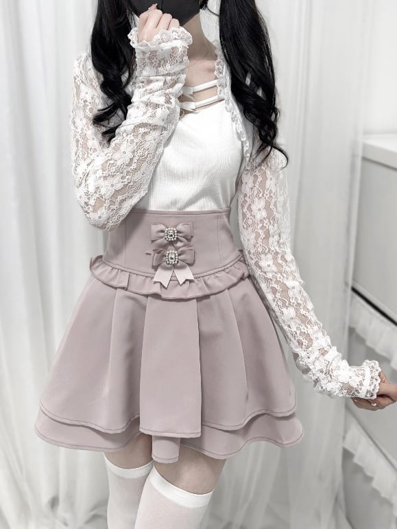 Bowknots Jirai Kei Black/White Neckline Lace Sleeves Top