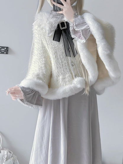 Jirai Kei Black/White Plush Trimming Knit Cape