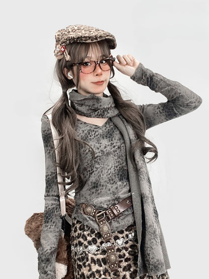 Grey Leopard V-neck Top with Scarf