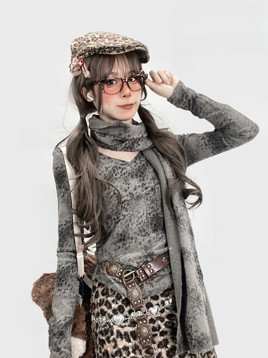 Grey Leopard V-neck Top with Scarf