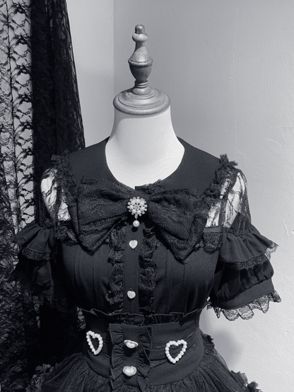 Bluse Kei Jirai Weiß / Knöpfe mit schwarzem Herz