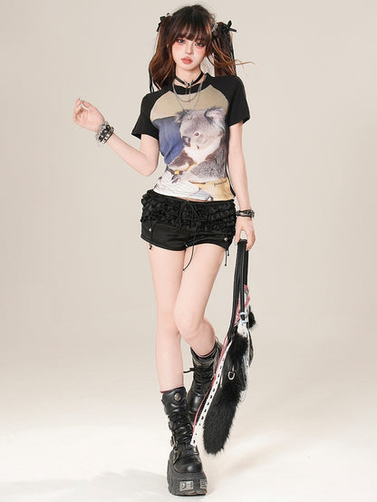 Glamorous Ruffles Trim Shorts Black/Red Bittersweet