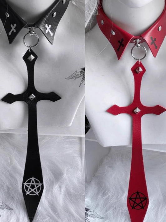 Kreuz Charm Nieten Krawatte Punk Schwarz/Rot Pentagramm