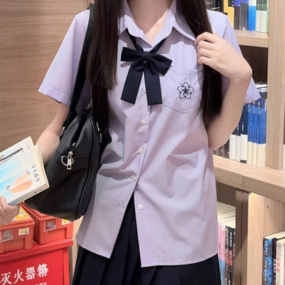 Hemd im Preppy-Stil, lila Sakura-Stickerei