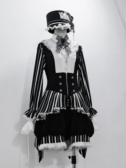 Corset Belt High Waist Black and White Ouji Lolita Striped Shorts Circus Vibes