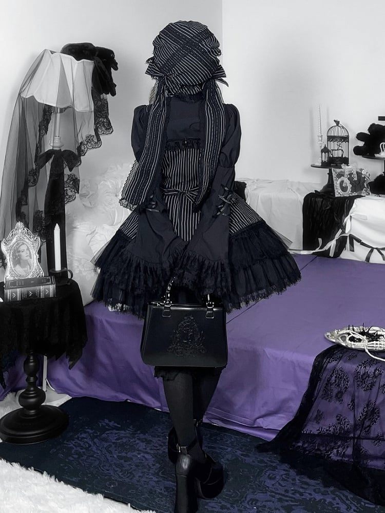 Jupe pull gothique Lolita à double épaisseur avec nœuds rayés noirs