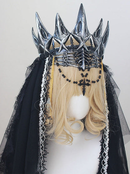 Breloque croix et perles, mains squelettes, couronne gothique noire
