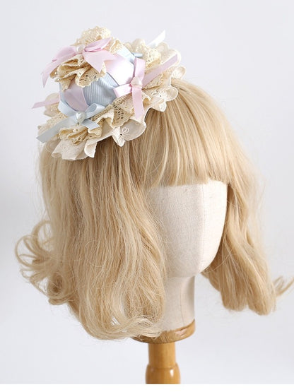 Verzierter Lolita-Detailhut mit blau-rosafarbener Schleife und Perlen
