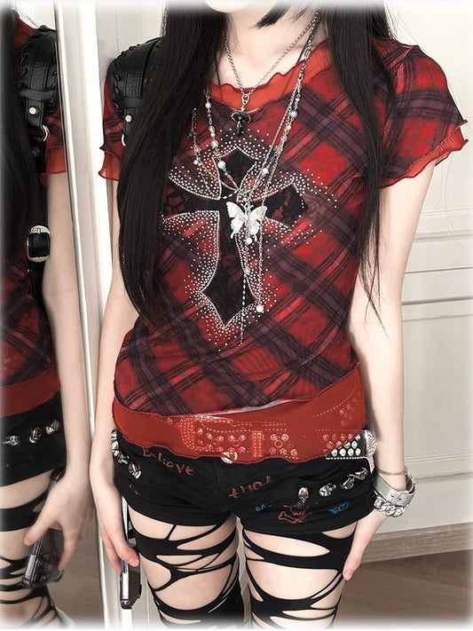 Verziertes glamouröses Mesh-T-Shirt mit Kreuz-Y2K-Punk-Strass-Rot-Karomuster