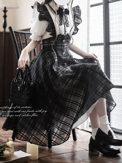 Basque with Jirai Overall Dress in Kei Black Plaid Long Waist Inverted Flutter Sleeves Version