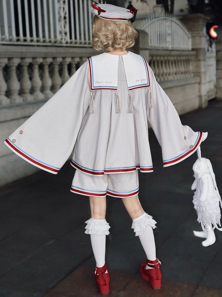 Ensemble complet Lolita Sailor Ouji beige : haut col marin beige, short Ouji beige et béret beige