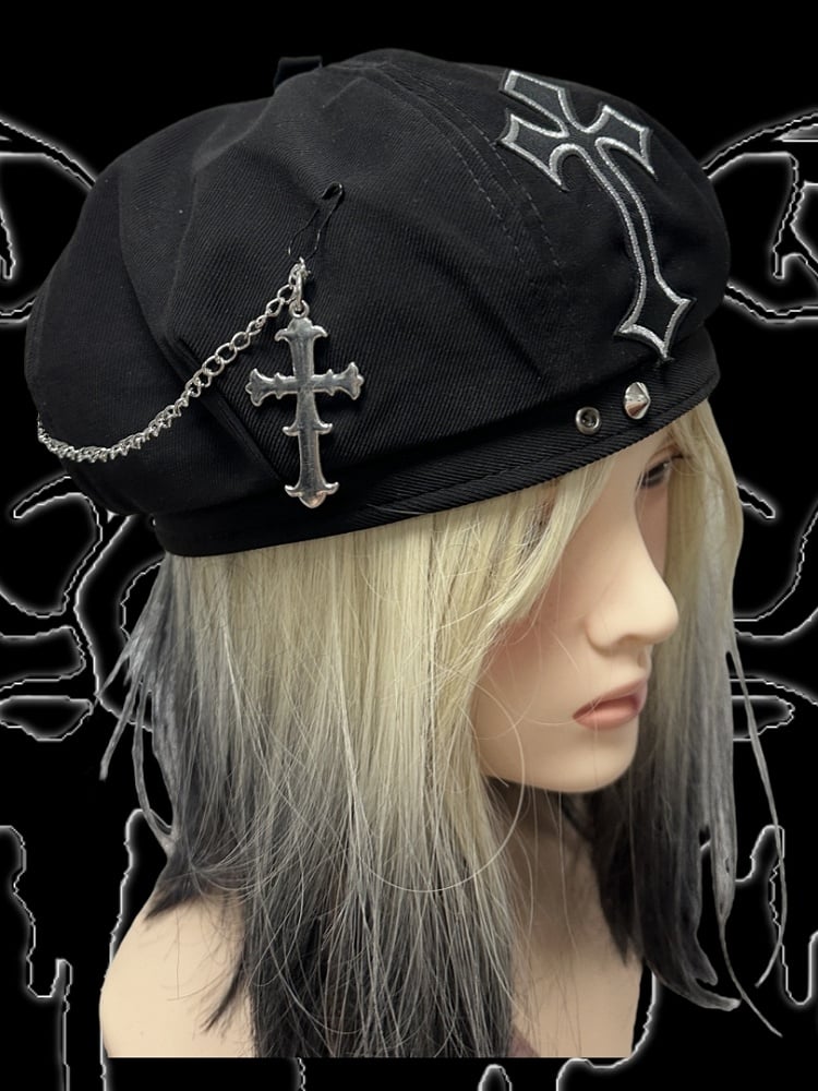 Punk Black Cross Applique Cross Chain Detail Beret