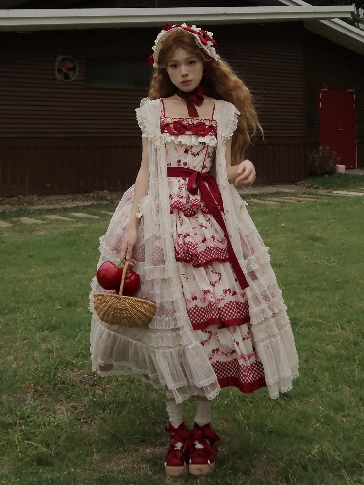 Robe à capuche blanche avec patte de boutonnage sur le devant
