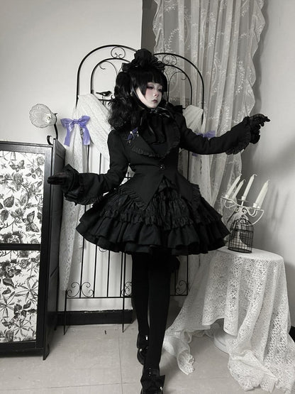 Blazer noir gothique lolita à ourlet en forme d'ailes de papillon