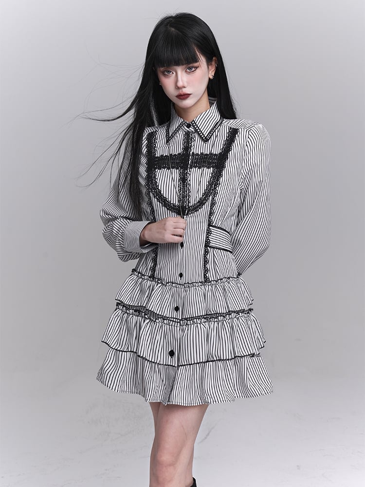 Skirt Black Gothic and White Tiered Lace Cross