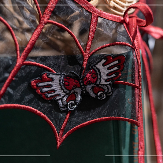 Embroidery Black Red and Hairclip/Brooch Butterfly