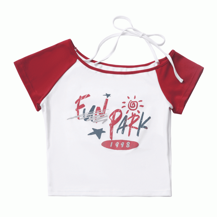 Rot-weißes Colorblock-T-Shirt mit asymmetrischem Ausschnitt und Grafik