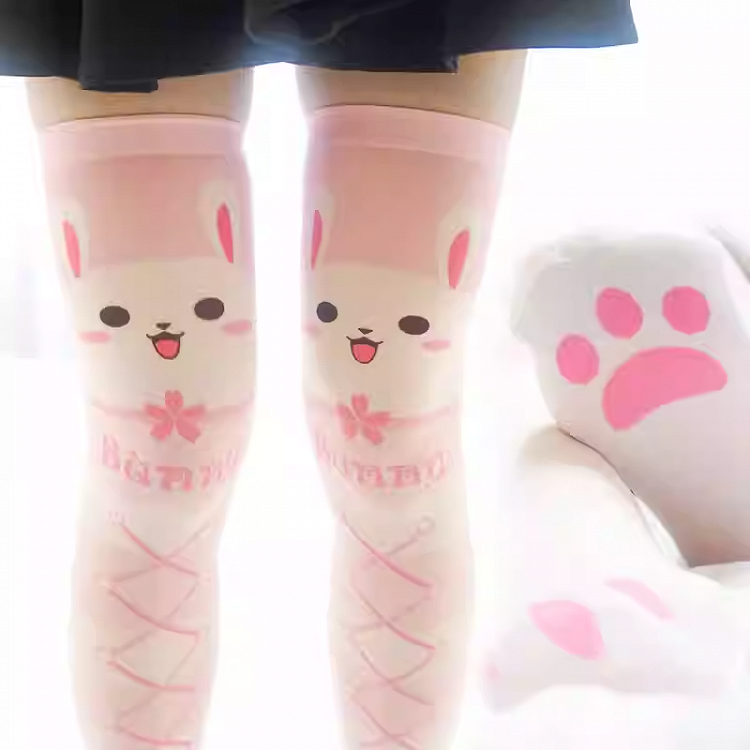 Bas au-dessus du genou à bandes entrecroisées et motif lapin rose