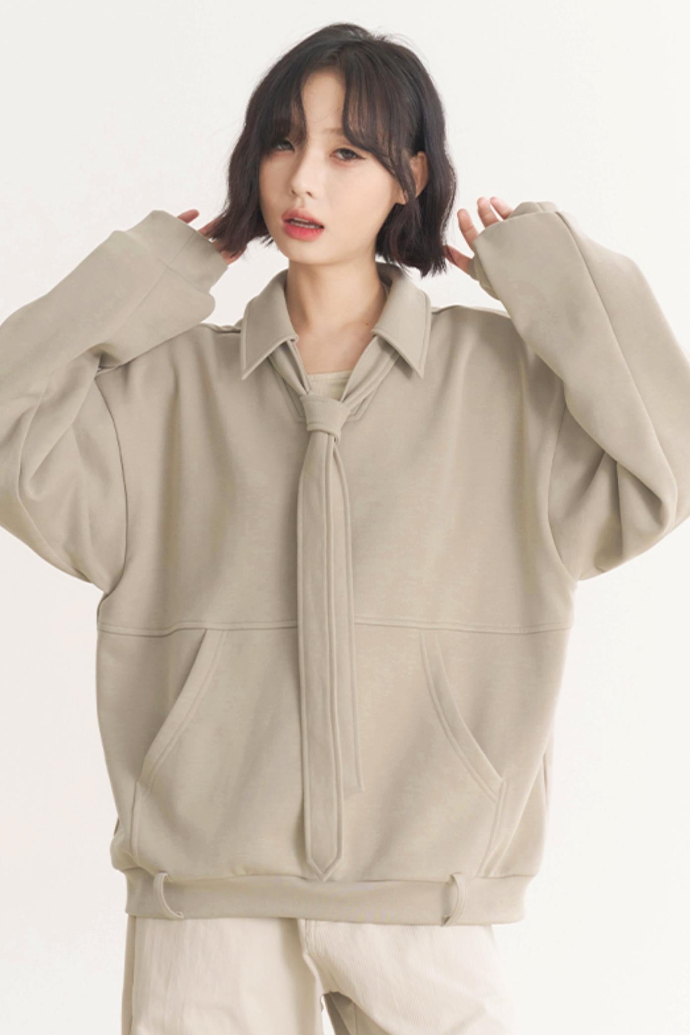 Museum Casual V-Neck Women's 2025 Collection Spring Gravity Pullover