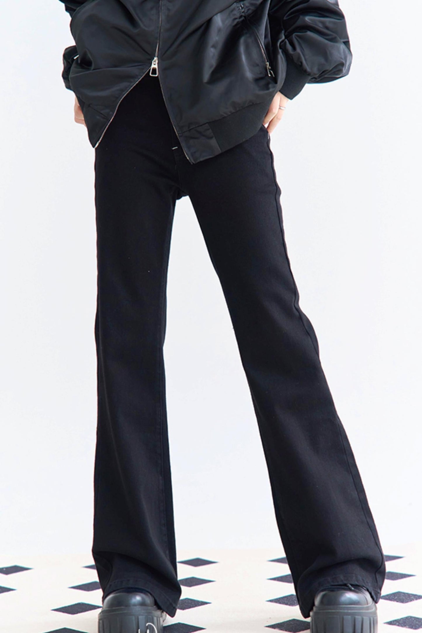Micro Flare Slim Jeans