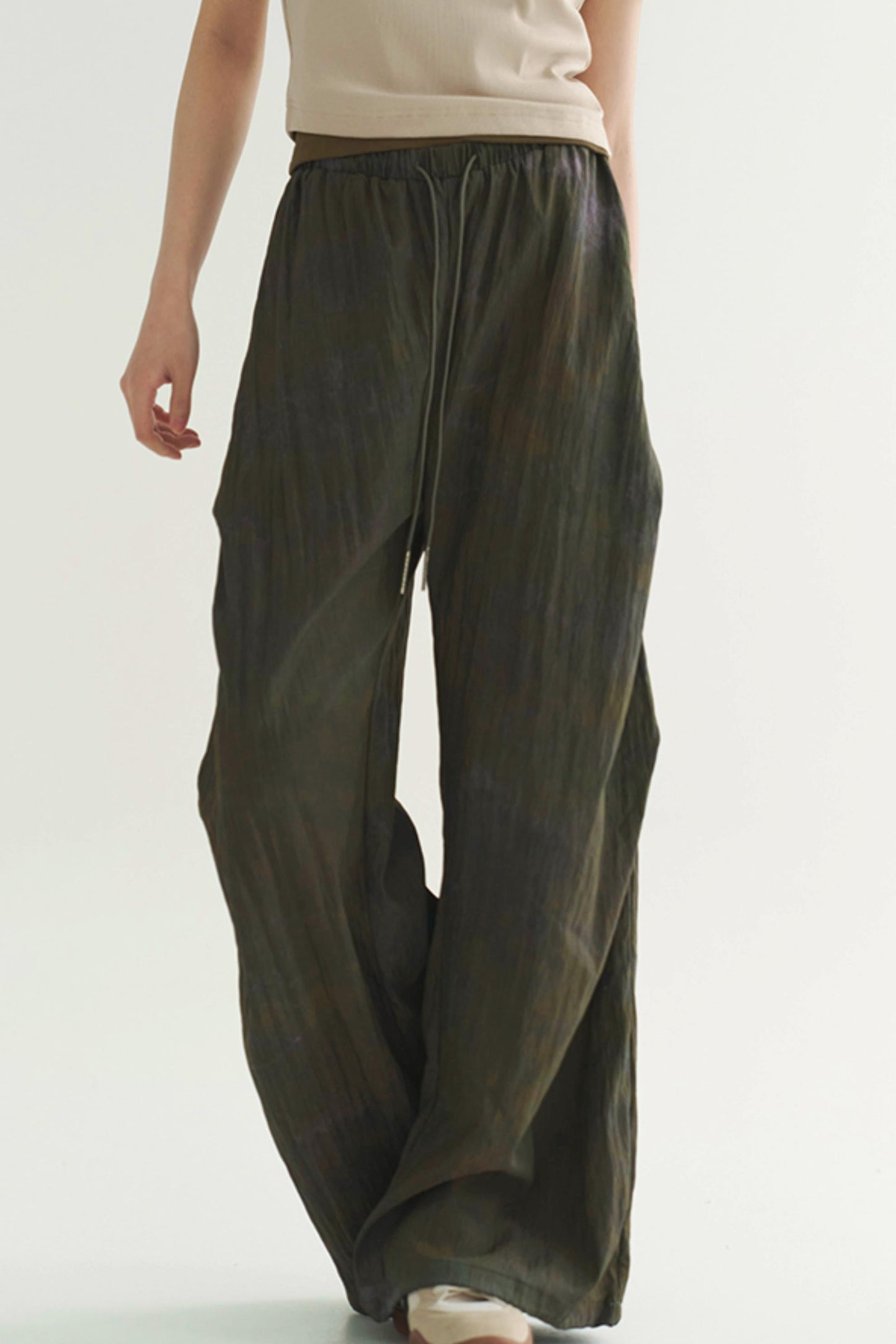 drape Pleated casual pants