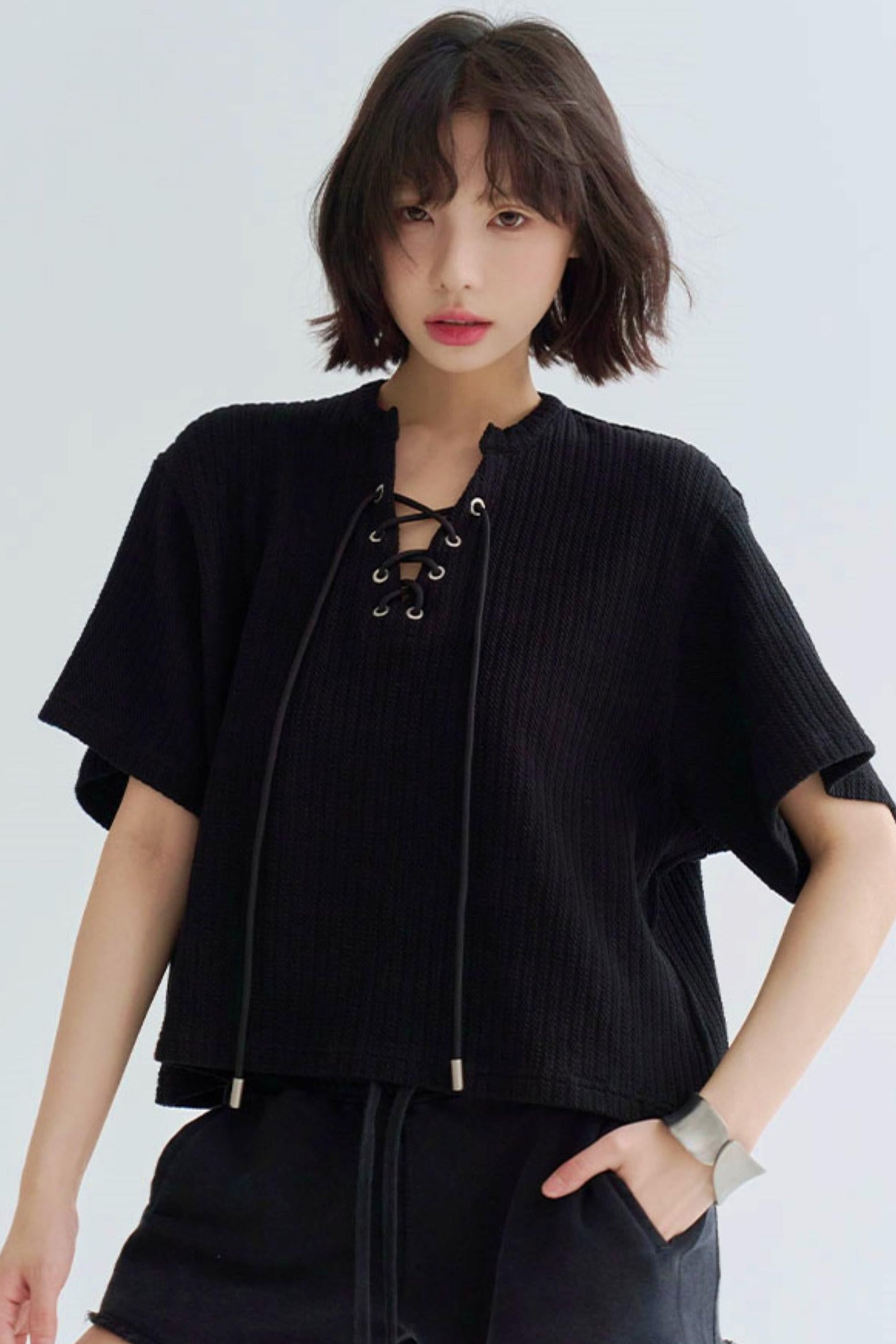 Loose Fit T-Shirt V-Neck Knit
