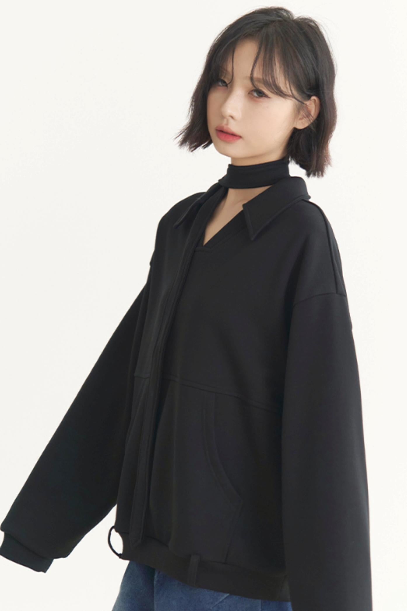 Museum Casual V-Neck Women's 2025 Collection Spring Gravity Pullover