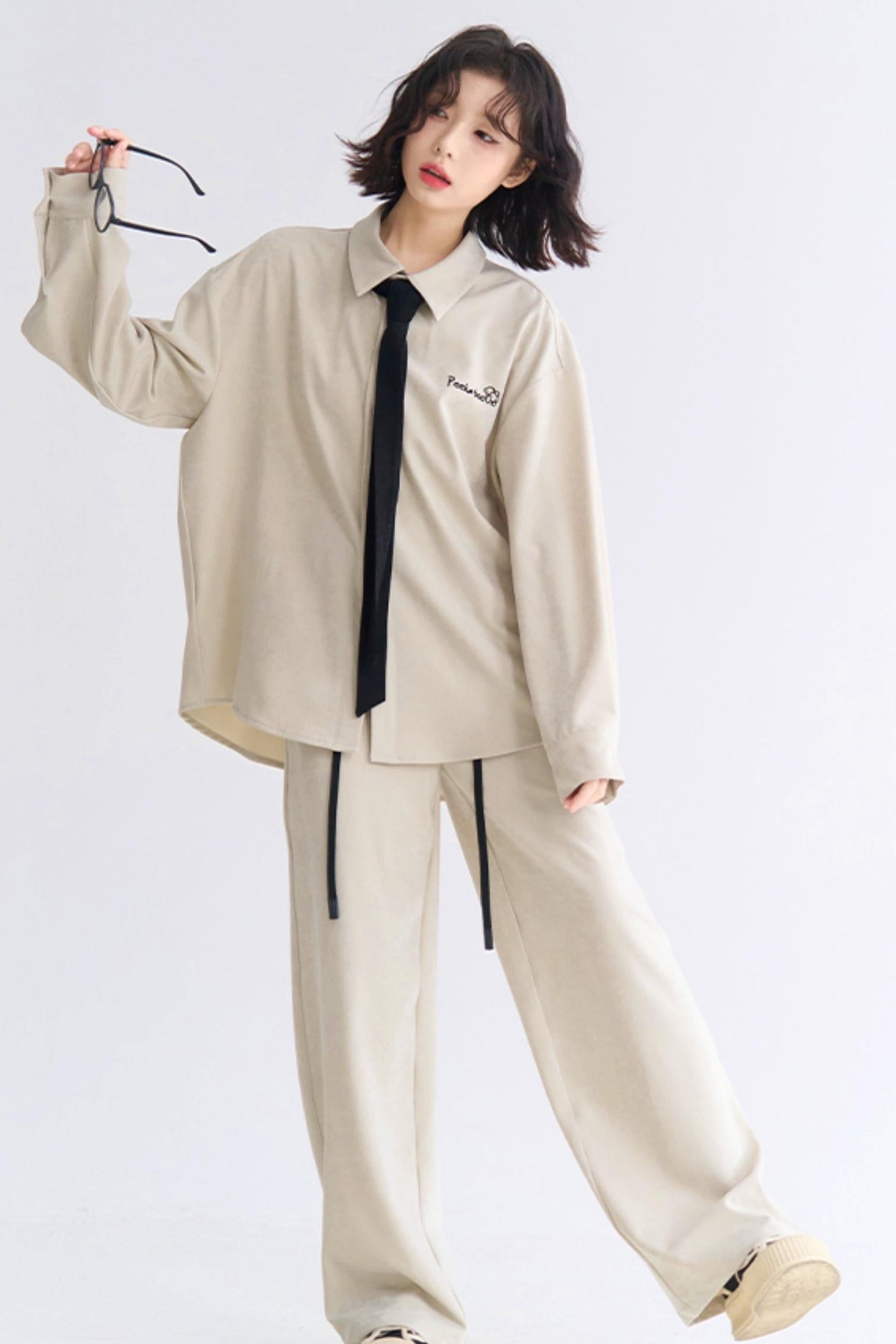 Setup Shirt Muse Pants Gravity and Relaxed