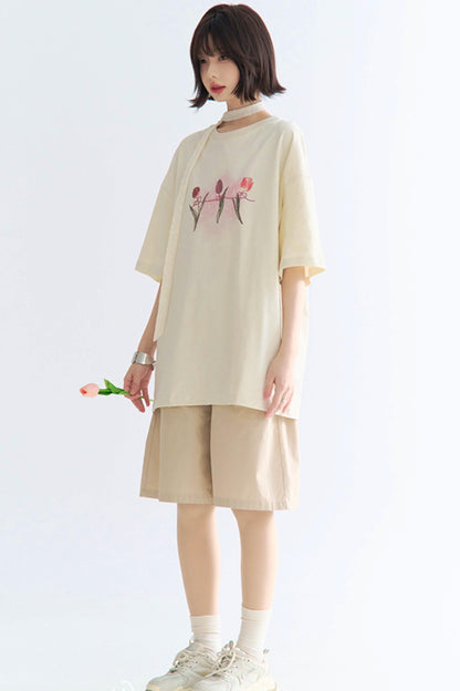Minimalist Print T-Shirt Tulip