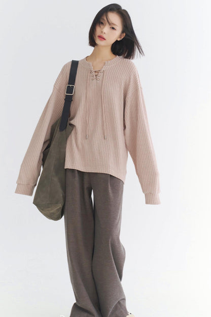 Oversized knit top V-neck